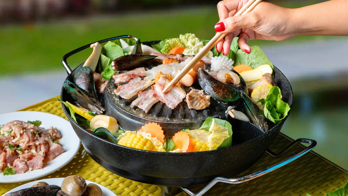 Join our Loy Krathong celebration with a special Mookata feast, Thai flavors, live shows, and moonlit moments for THB 599 net on 5 November 2025.